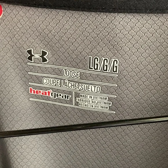 Excellent Condition! Under Armour Dark Gray Button Polo- Small - Picture 3 of 9